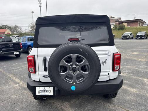 Oxford White 2026 Ford Bronco Big Bend