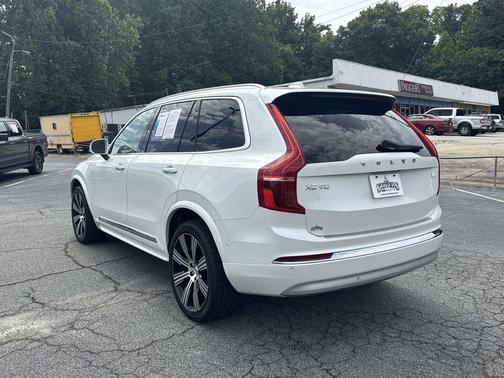 Crystal White 2022 Volvo XC90 Recharge Plug-In Hybrid T8 Inscription 7 Passenger