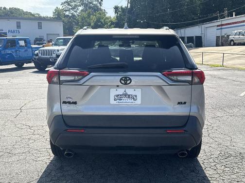 Silver Sky Metallic 2021 Toyota RAV4 XLE Premium