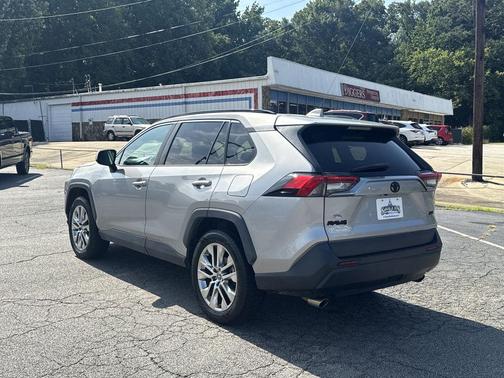Silver Sky Metallic 2021 Toyota RAV4 XLE Premium