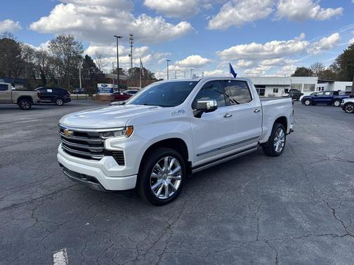 2023 Chevrolet Silverado 1500 High Country