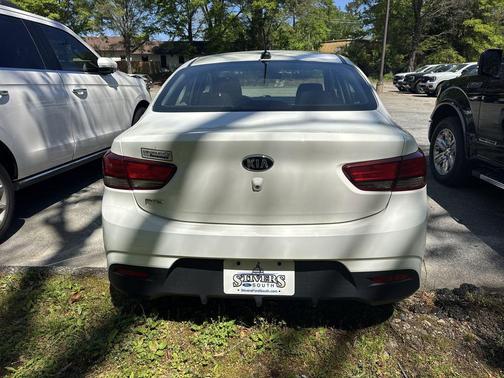 Clear White 2020 Kia Rio LX