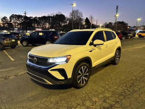 2022 Volkswagen Taos 1.5T SE