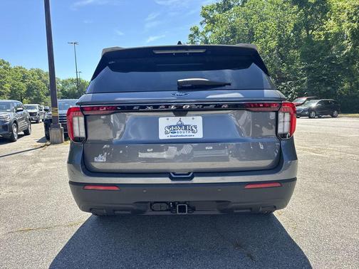 Gray Metallic 2026 Ford Explorer Active