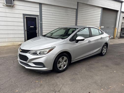 2017 Chevrolet Cruze LS