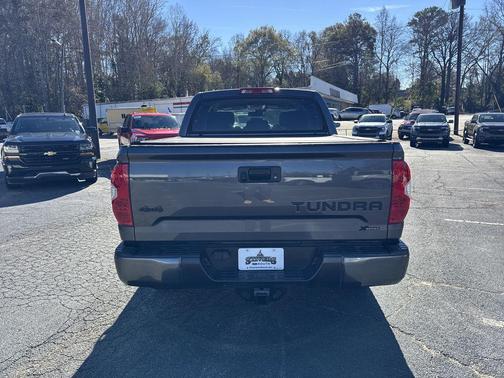 2020 Toyota Tundra SR5