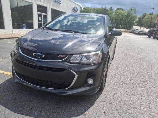 Nightfall Gray Metallic 2018 Chevrolet Sonic LT