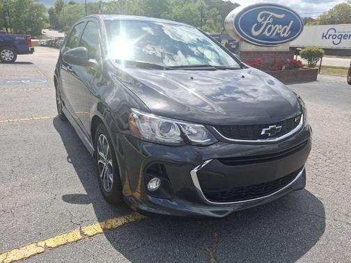 Nightfall Gray Metallic 2018 Chevrolet Sonic LT