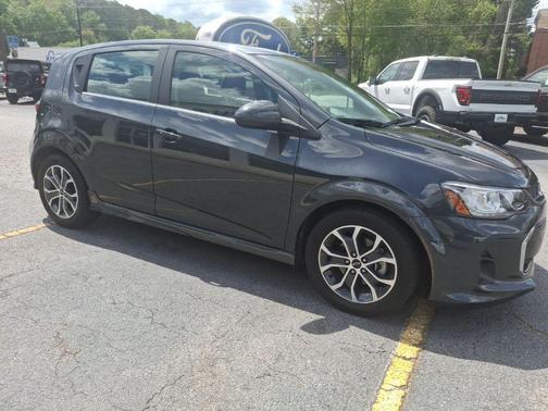Nightfall Gray Metallic 2018 Chevrolet Sonic LT