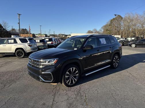 2022 Volkswagen Atlas 3.6L SEL Premium