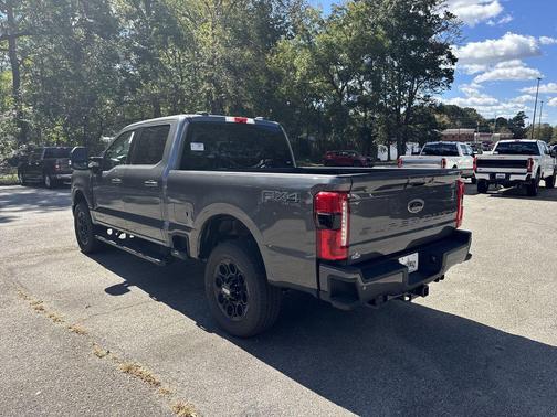 2026 Ford F-250 XLT