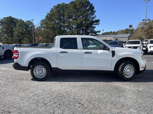 2025 Ford Maverick XL