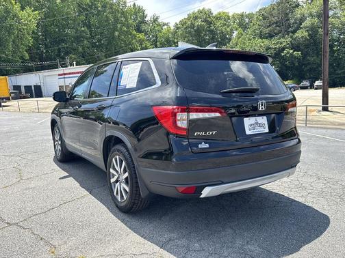 Crystal Black Pearl 2020 Honda Pilot 2WD EX-L
