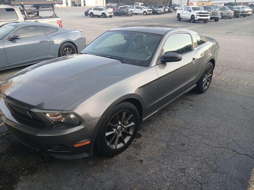 2012 Ford Mustang V6 Premium