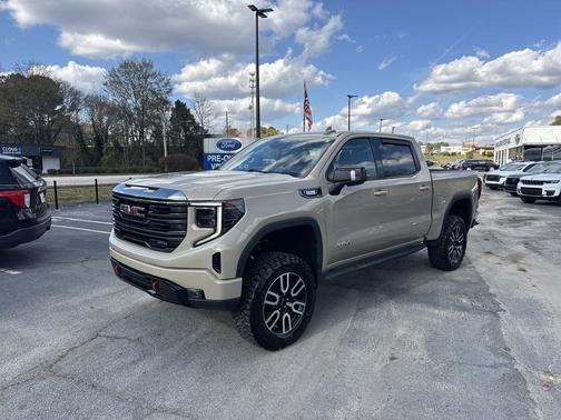 2022 GMC Sierra 1500 AT4