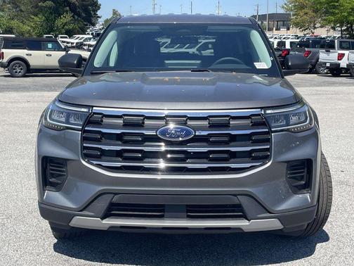 Gray Metallic 2026 Ford Explorer Active