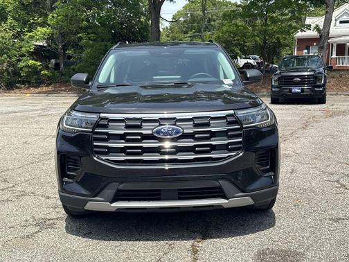 Black Metallic 2026 Ford Explorer Active