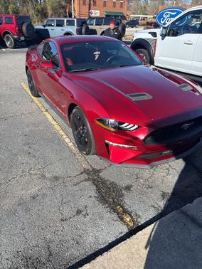 2019 Ford Mustang EcoBoost