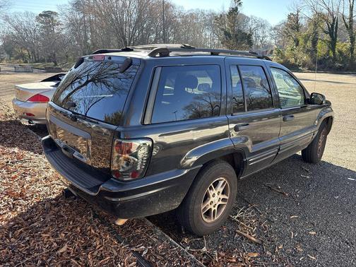 2004 Jeep Grand Cherokee Laredo