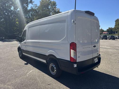 Oxford White 2025 Ford Transit-250 Base