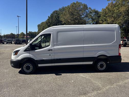 Oxford White 2025 Ford Transit-250 Base