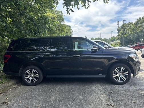 Black Metallic 2024 Ford Expedition Max Limited