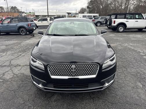 2019 Lincoln MKZ Standard