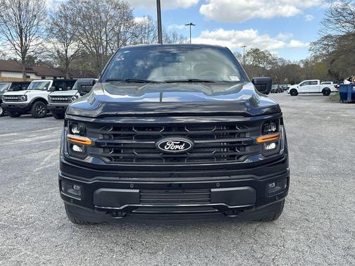 Black Metallic 2026 Ford F-150 XLT