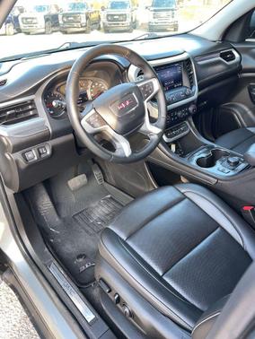 2023 GMC Acadia FWD SLT