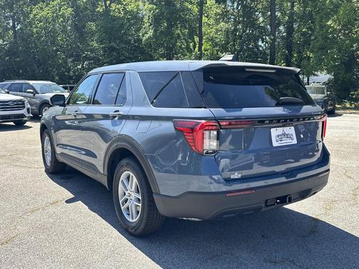 Vapor Blue Metallic 2026 Ford Explorer Active
