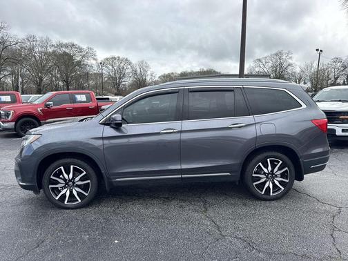 2022 Honda Pilot AWD Elite