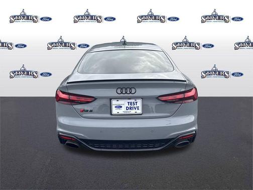 2022 Audi RS 5 2.9T