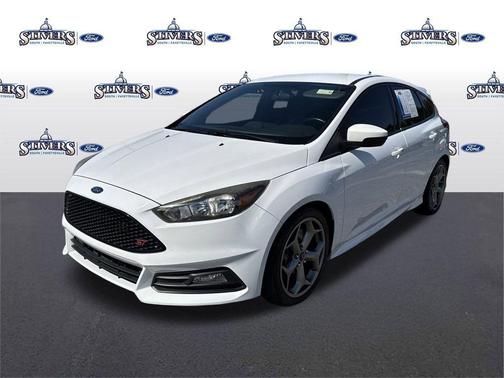 2017 Ford Focus ST 