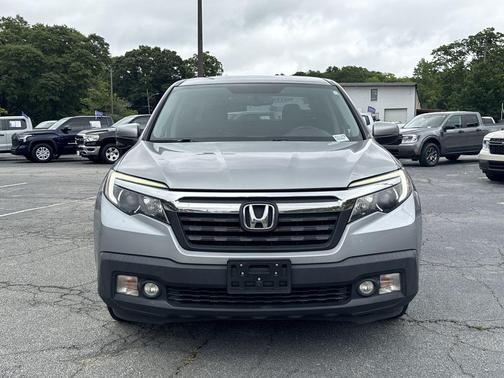 Lunar Silver Metallic 2018 Honda Ridgeline RTL