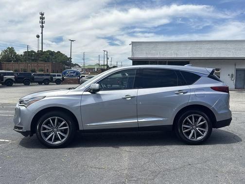 Silver 2023 Acura RDX Technology Package