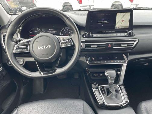 2023 Kia Seltos SX Turbo