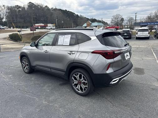 2023 Kia Seltos SX Turbo