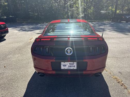 2014 Ford Mustang V6 Premium