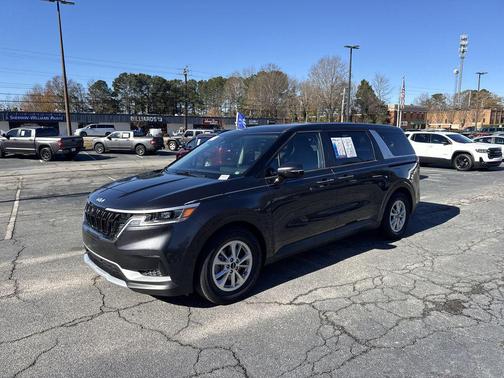 2024 Kia Carnival LX