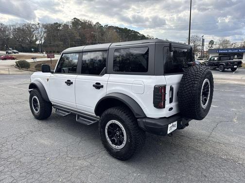 2023 Ford Bronco Badlands