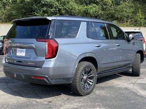 2021 GMC Yukon 4WD AT4
