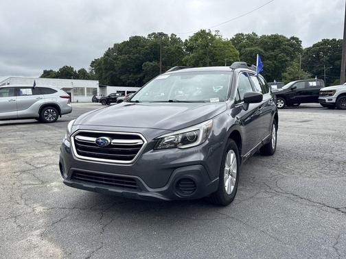 Magnetite Gray Metallic 2019 Subaru Outback 2.5i