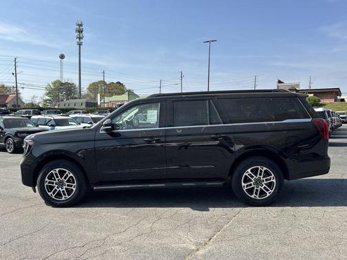 2026 Ford Expedition Max Active 4x2