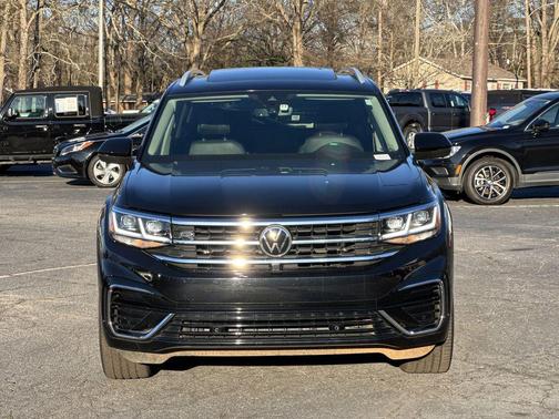 2022 Volkswagen Atlas 3.6L SEL Premium
