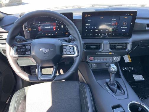 2025 Ford Mustang EcoBoost