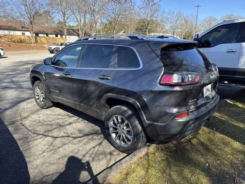 2021 Jeep Cherokee Latitude Lux
