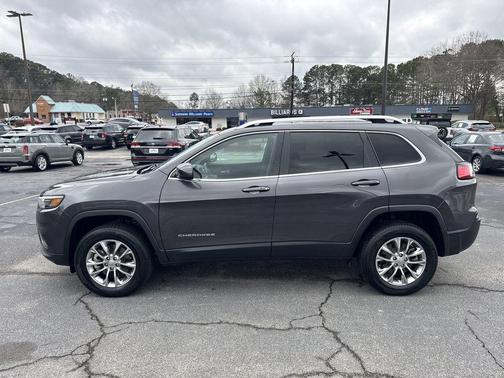 2021 Jeep Cherokee Latitude Lux