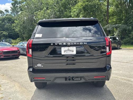 Black Metallic 2026 Ford Expedition Active