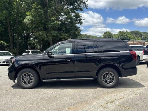 Black Metallic 2026 Ford Expedition Active