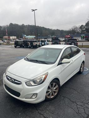 2013 Hyundai Accent GLS
